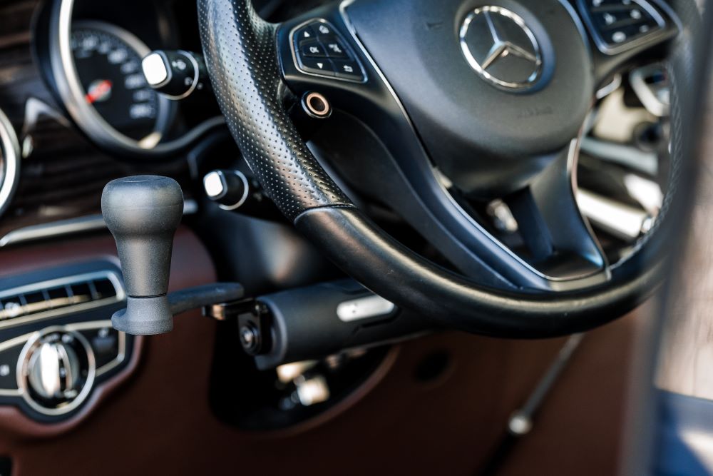 mConnect Push Pull Hand Control Mobility Innovations